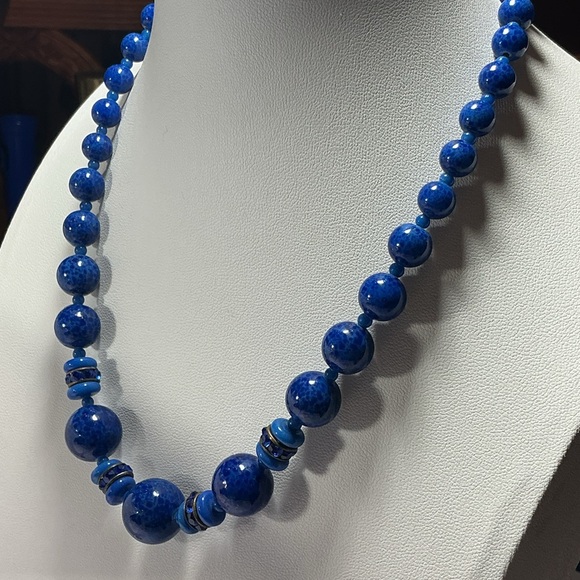 Vintage Czech Blue Peking Lapis Glass Bead Necklace Graduated - Picture 3 of 8